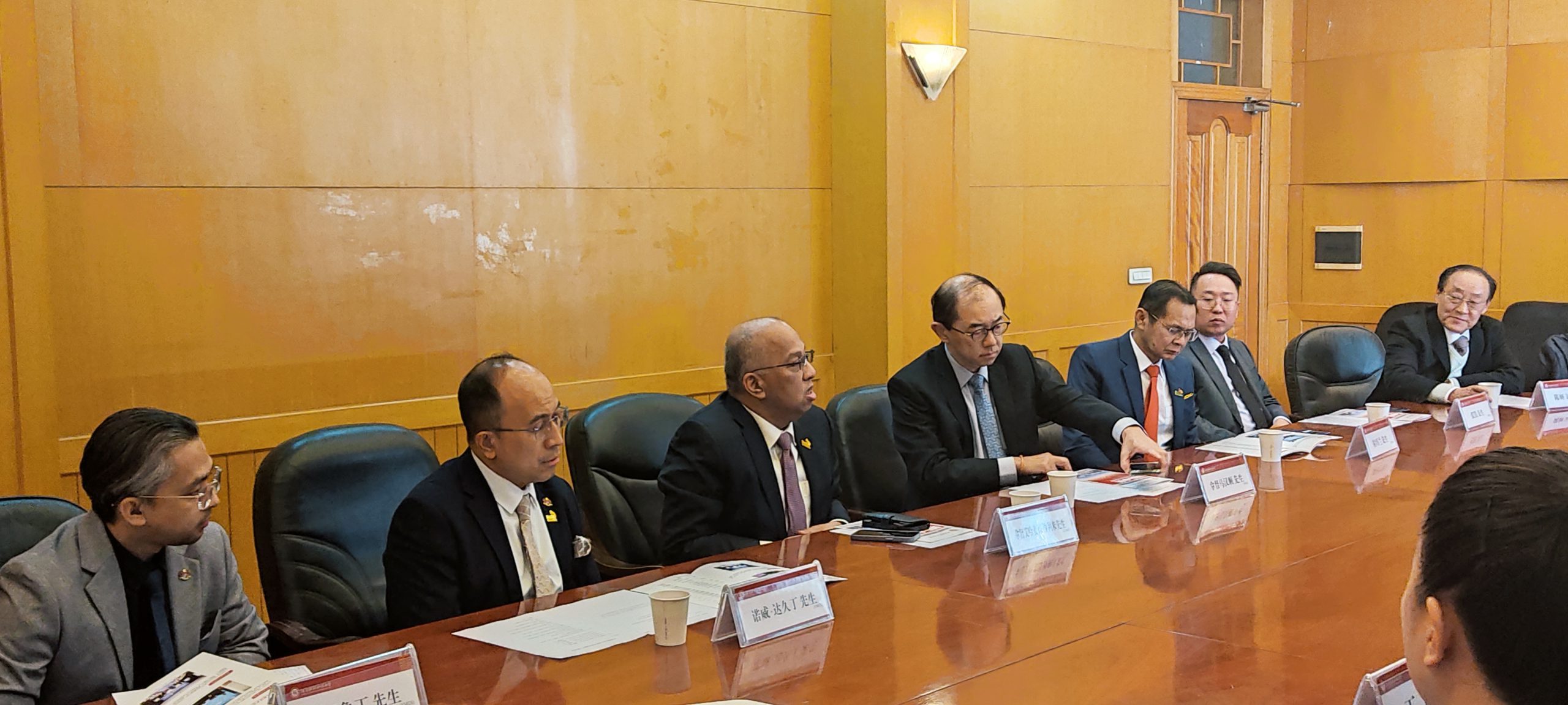 河南财经政法大学03