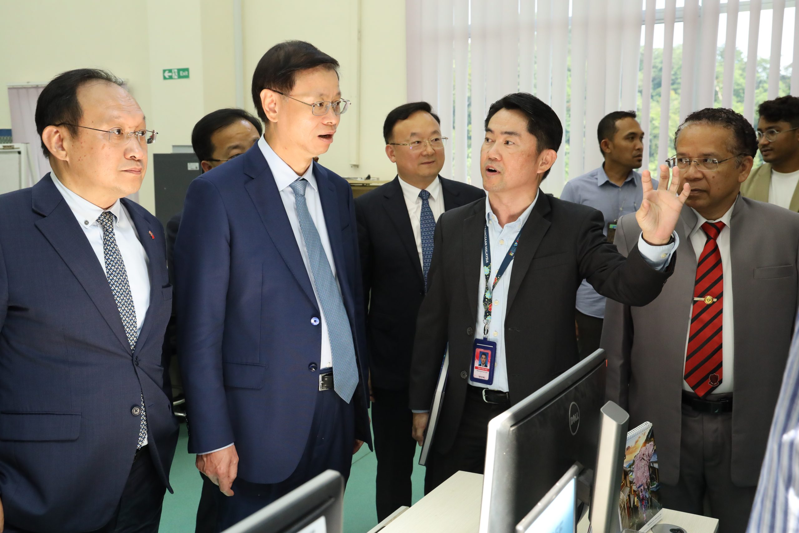 智林国际学院揭牌05