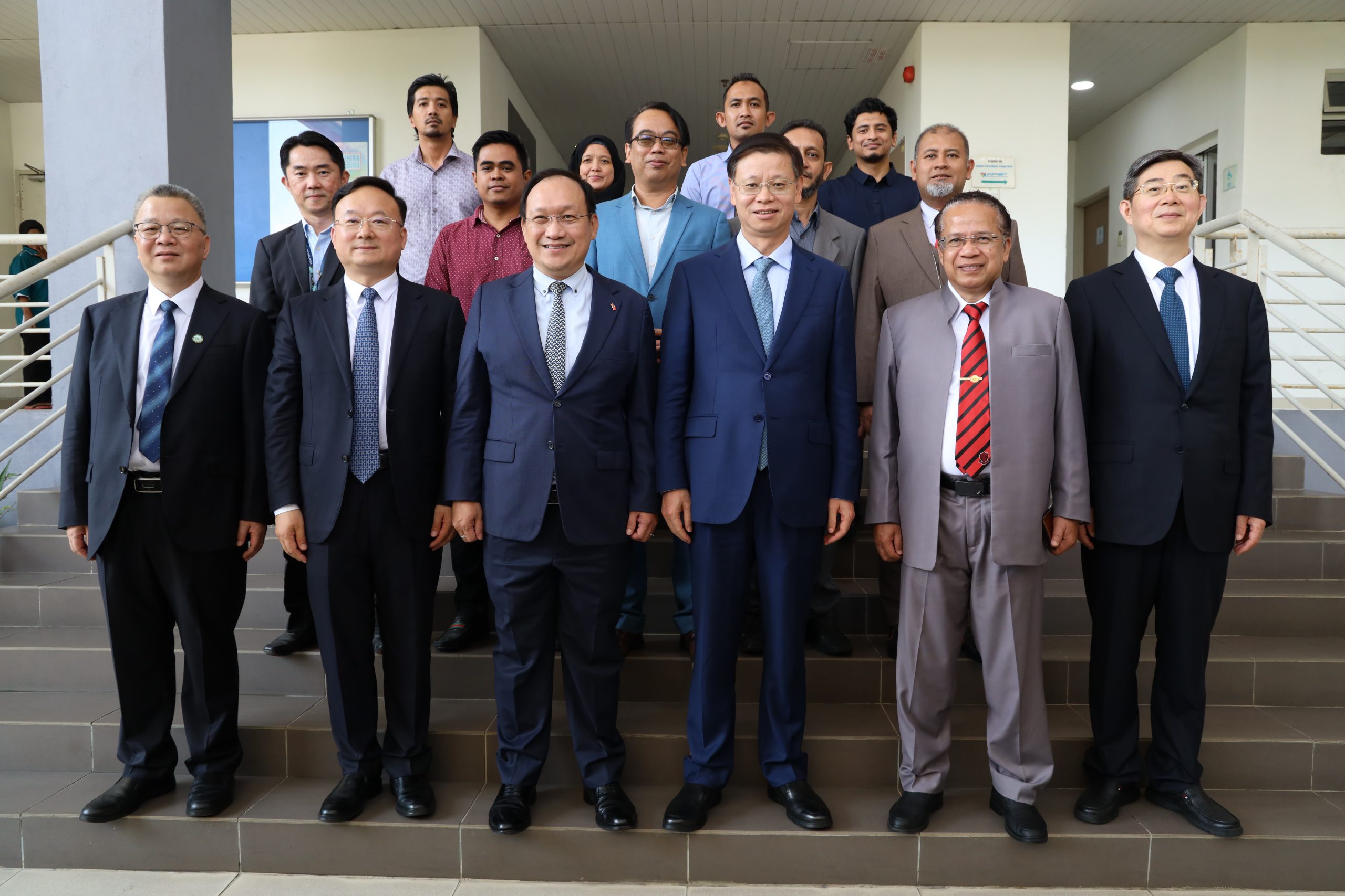 智林国际学院揭牌06